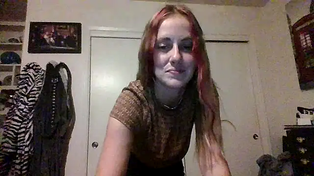 Snapshot of ClumsyLink chatting on September 12, 2:44 am ClumsyLink online show from September 12, 2:44 am