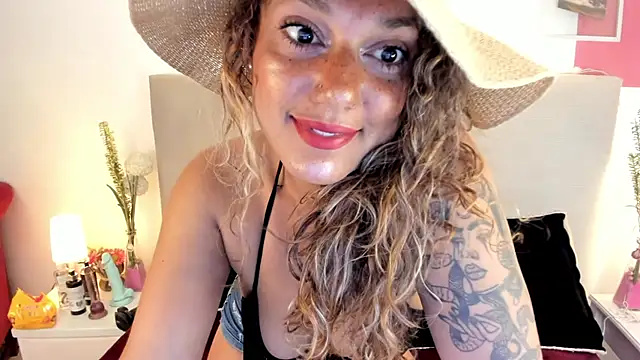 Snapshot of Sofii_Diaz chatting on September 24, 7:53 pm Sofii Diaz online show from September 24, 7:53 pm