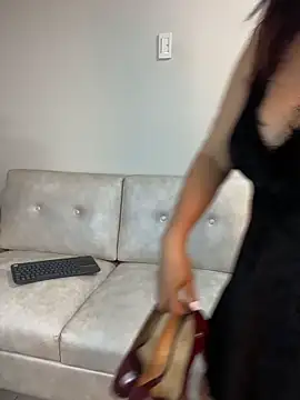 Savvanahh online show from March 31, 1:24 pm