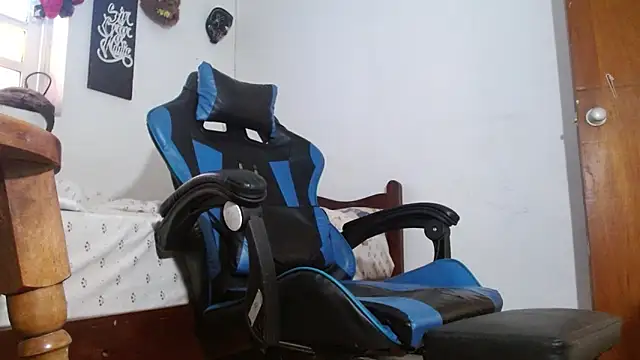 Tatted21xxx online show from March 20, 4:41 pm