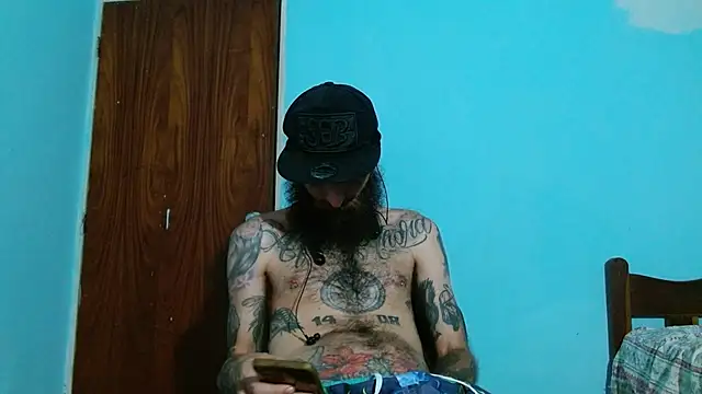 Snapshot of Tatted21xxx chatting on March 6, 11:09 pm Tatted21xxx online show from March 6, 11:09 pm