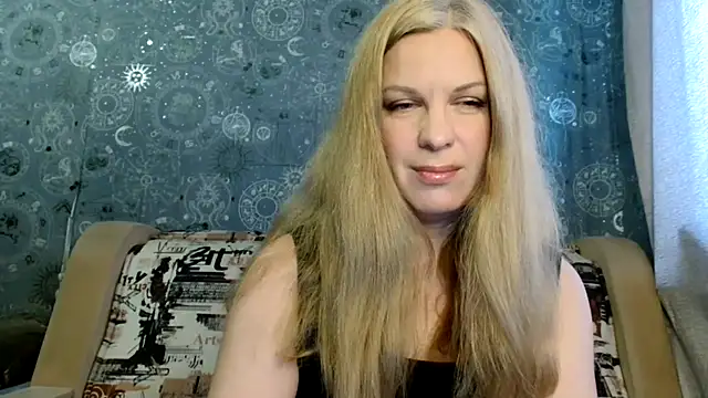 BlondeFox online show from May 20, 3:03 am