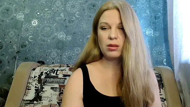 BlondeFox online show from May 2, 2:17 am
