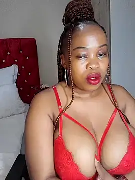 Snapshot of BoobQueenxx chatting on January 26, 2:56 am BoobQueenxx online show from January 26, 2:56 am