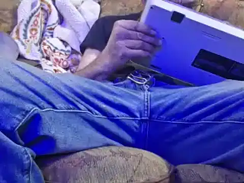 Snapshot of highstepper500 chatting on December 24, 10:33 am highstepper500 online show from December 24, 10:33 am