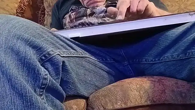 Snapshot of highstepper500 chatting on November 10, 2:22 pm highstepper500 online show from November 10, 2:22 pm