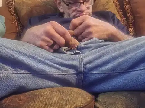 Snapshot of highstepper500 chatting on September 22, 12:55 pm highstepper500 online show from September 22, 12:55 pm