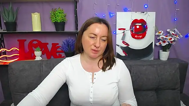 Snapshot of Abby_Taylorr chatting on March 12, 4:24 pm Abby Taylorr online show from March 12, 4:24 pm