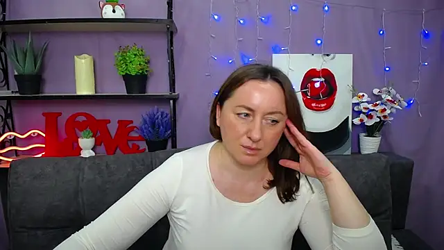 Snapshot of Abby_Taylorr chatting on March 13, 1:18 pm Abby Taylorr online show from March 13, 1:18 pm