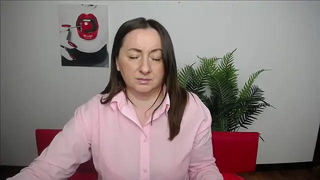 Abby Taylorr online show from February 8, 8:12 am