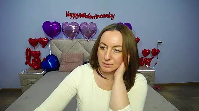 Snapshot of Abby_Taylorr chatting on February 13, 5:11 pm Abby Taylorr online show from February 13, 5:11 pm