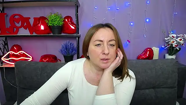 Snapshot of Abby_Taylorr chatting on March 5, 8:10 am Abby Taylorr online show from March 5, 8:10 am