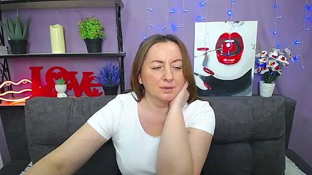 Snapshot of Abby_Taylorr chatting on March 16, 1:38 pm Abby Taylorr online show from March 16, 1:38 pm