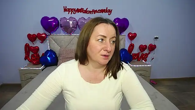 Snapshot of Abby_Taylorr chatting on February 13, 11:06 am Abby Taylorr online show from February 13, 11:06 am