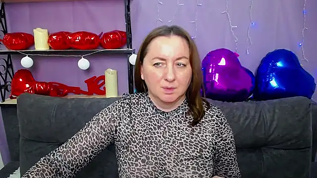 Snapshot of Abby_Taylorr chatting on February 20, 5:09 pm Abby Taylorr online show from February 20, 5:09 pm