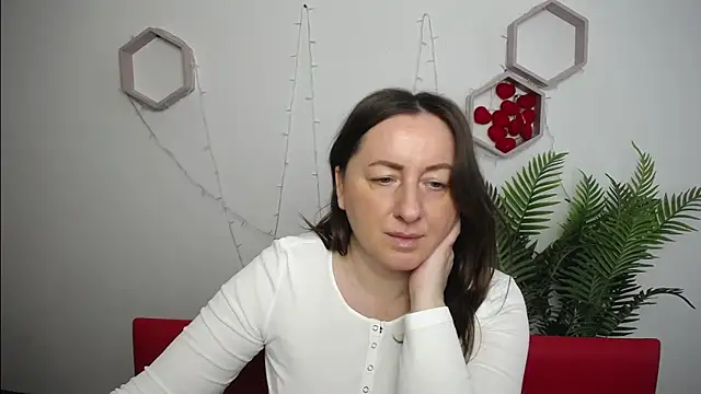 Abby Taylorr online show from March 5, 7:16 am