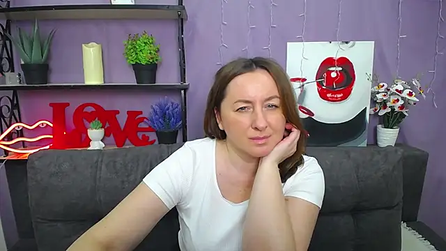 Snapshot of Abby_Taylorr chatting on March 16, 4:45 pm Abby Taylorr online show from March 16, 4:45 pm