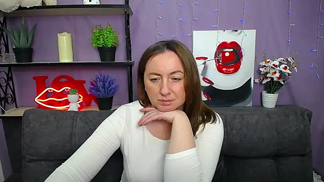 Snapshot of Abby_Taylorr chatting on March 22, 10:28 am Abby Taylorr online show from March 22, 10:28 am