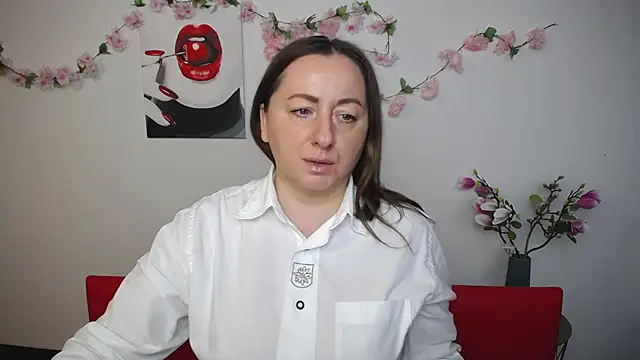 Snapshot of Abby_Taylorr chatting on November 27, 7:20 am Abby Taylorr online show from November 27, 7:20 am