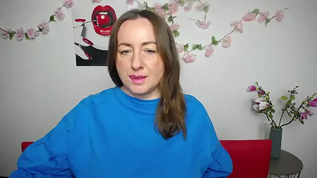 Abby Taylorr online show from December 4, 7:18 am