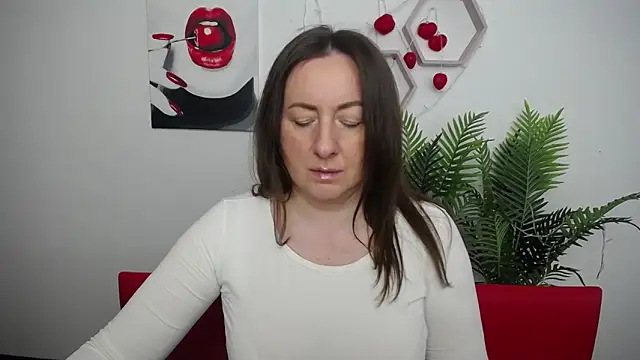 Abby Taylorr online show from April 22, 6:20 am