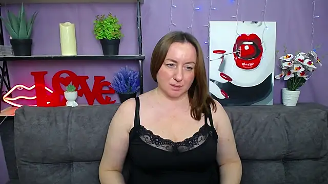 Snapshot of Abby_Taylorr chatting on March 18, 4:28 pm Abby Taylorr online show from March 18, 4:28 pm