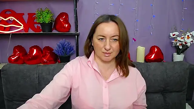 Snapshot of Abby_Taylorr chatting on March 7, 1:51 pm Abby Taylorr online show from March 7, 1:51 pm