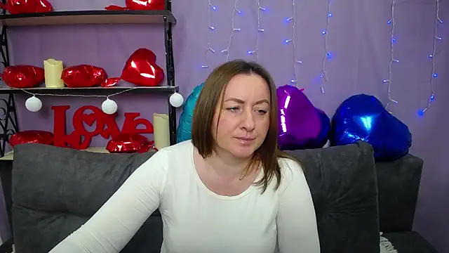 Snapshot of Abby_Taylorr chatting on February 22, 7:34 am Abby Taylorr online show from February 22, 7:34 am