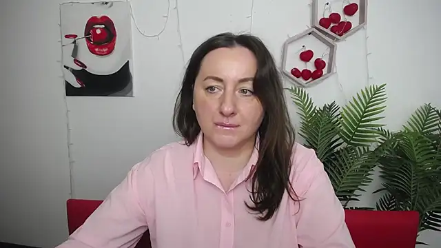 Abby Taylorr online show from April 14, 6:29 am