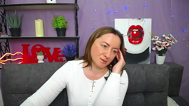 Snapshot of Abby_Taylorr chatting on March 12, 10:16 am Abby Taylorr online show from March 12, 10:16 am