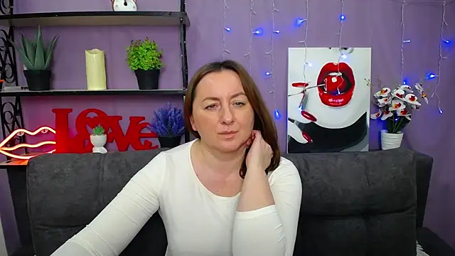 Snapshot of Abby_Taylorr chatting on March 13, 4:23 pm Abby Taylorr online show from March 13, 4:23 pm