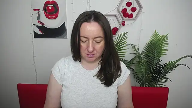 Abby Taylorr online show from April 23, 6:20 am