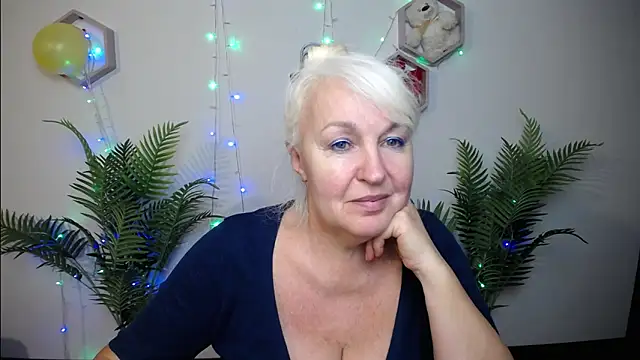BlondyLeeBest online show from March 11, 7:19 pm