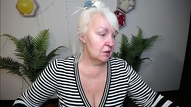 BlondyLeeBest online show from March 15, 8:16 pm