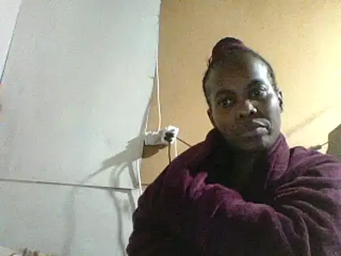 Snapshot of hairybushpussyxx1 chatting on December 6, 7:50 pm hairybushpussyxx1 online show from December 6, 7:50 pm