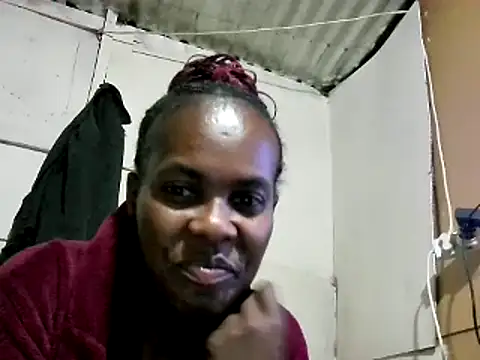 Snapshot of hairybushpussyxx1 chatting on December 10, 7:32 pm hairybushpussyxx1 online show from December 10, 7:32 pm