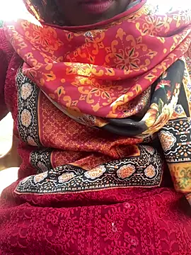 Indian-Squirt online show from January 18, 7:45 am