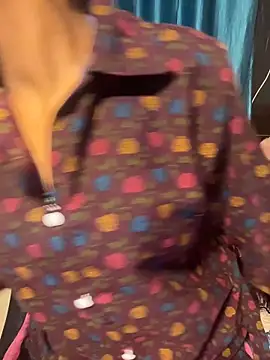 Indian-Squirt online show from March 17, 12:41 pm