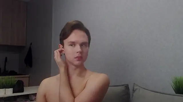 MartinMendez online show from March 7, 11:38 am