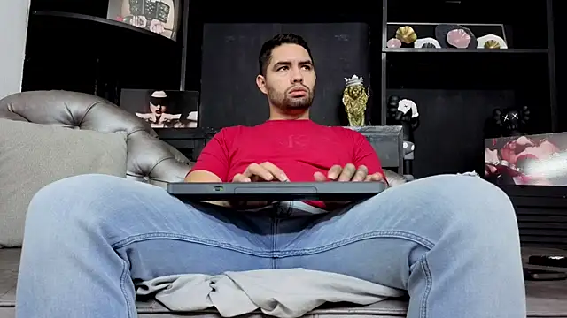 Snapshot of matteosantos chatting on October 30, 11:52 am matteosantos online show from October 30, 11:52 am