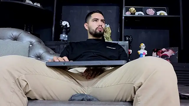 matteosantos online show from January 10, 11:49 am