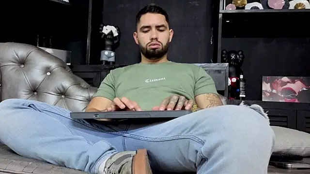 matteosantos online show from February 28, 11:32 am