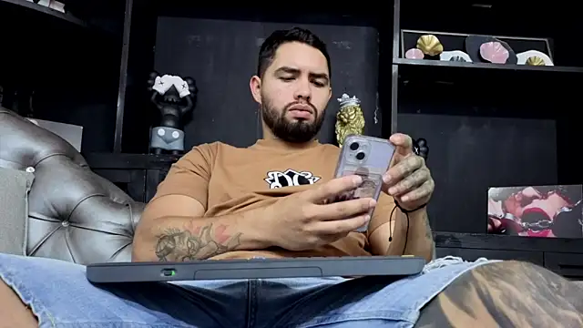 matteosantos online show from December 16, 10:41 am