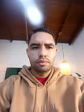 Snapshot of matteosantos chatting on October 24, 11:31 am matteosantos online show from October 24, 11:31 am