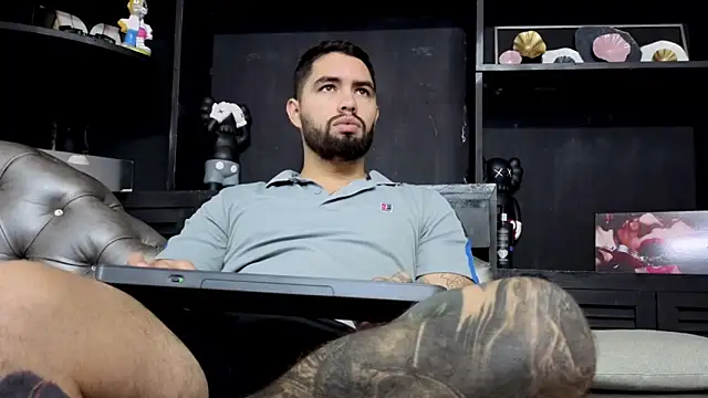 matteosantos online show from March 11, 11:48 am