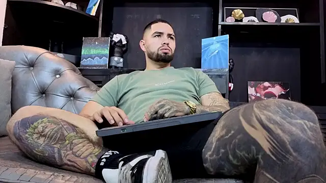 matteosantos online show from April 3, 12:00 pm