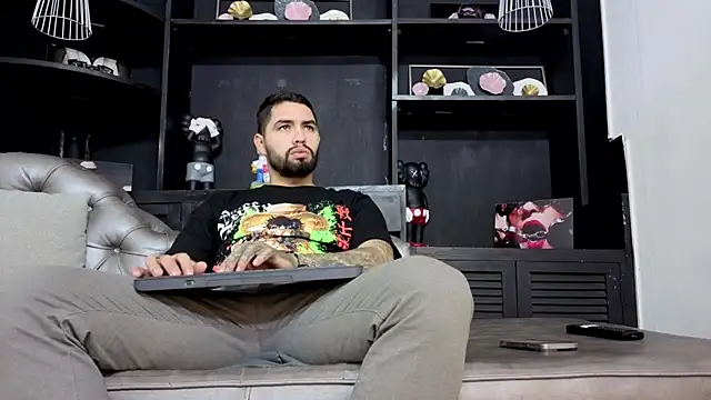 matteosantos online show from January 17, 11:58 am