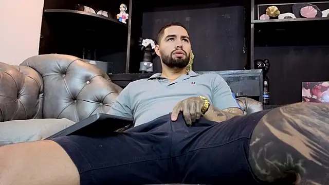 matteosantos online show from March 23, 11:43 am