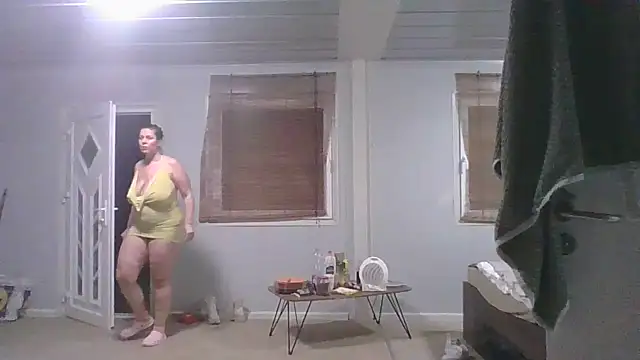 fulloferotic online show from February 11, 9:36 pm