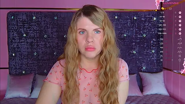 NoraBigAss online show from April 9, 3:30 am